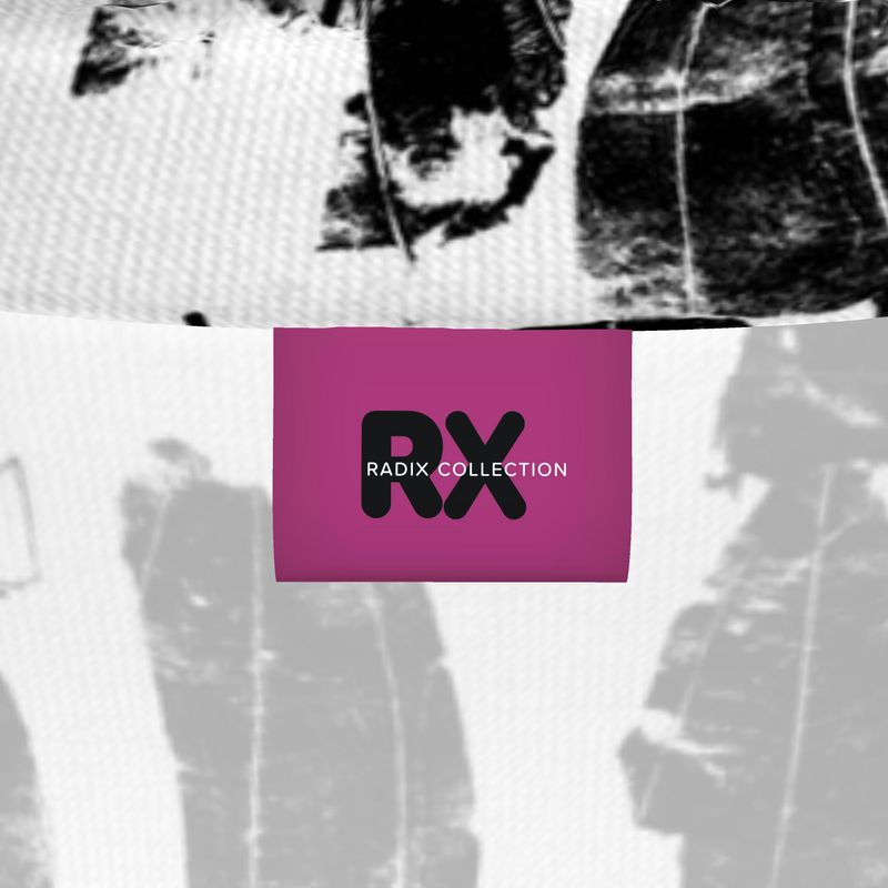 Saumitra Turtleneck Spice Market Bay Leaves B/W